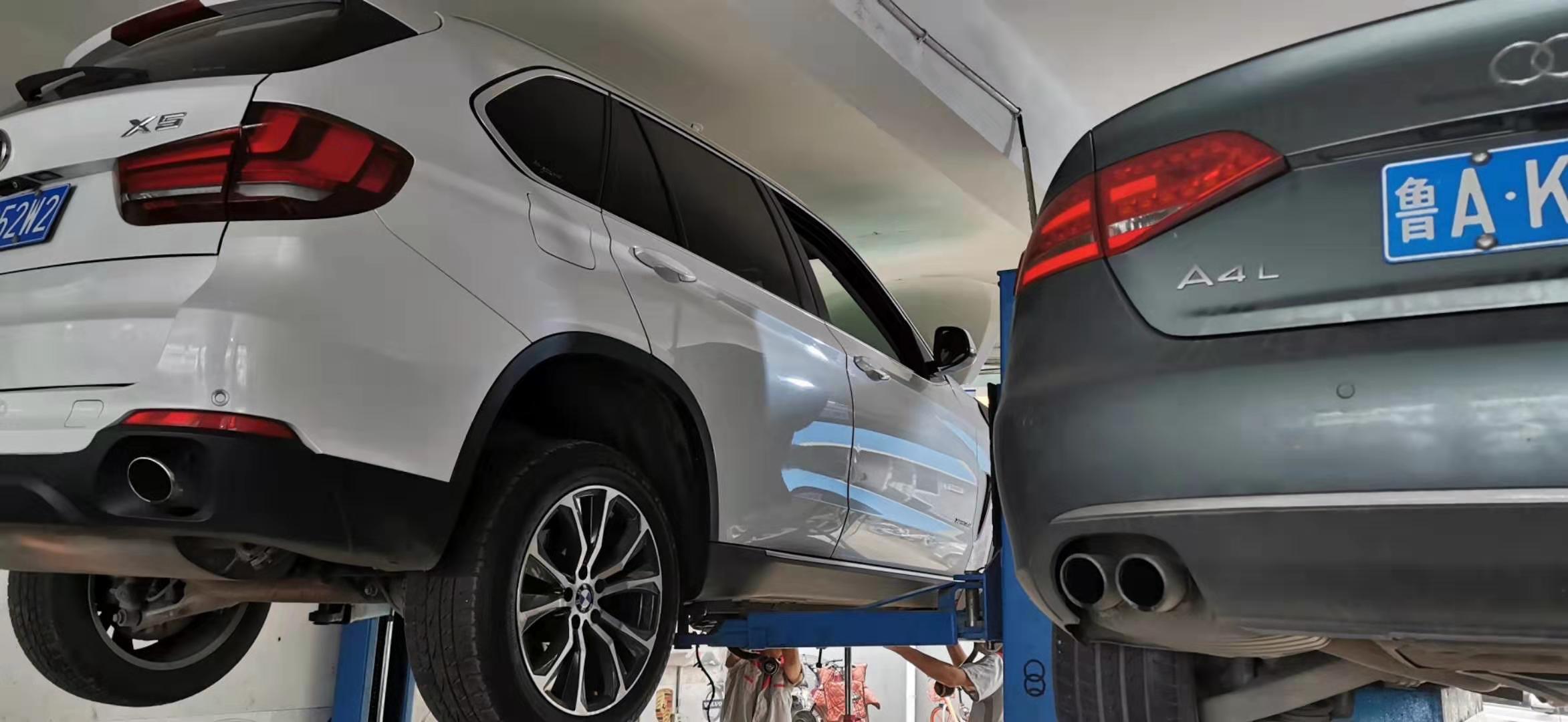 汽車電氣設備是由哪些部分組成？